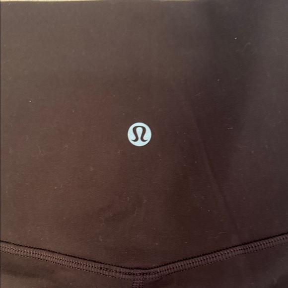 Lululemon Athletica Align Espresso Shorts, 4” - Picture 5 of 5